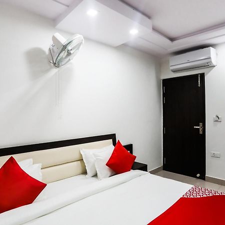 Oyo Hotel New Geetanjali Near Gautam Buddha Park Lucknow Dış mekan fotoğraf